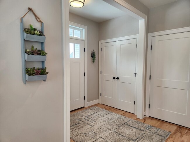 Photo - 57 Evergreen Dr