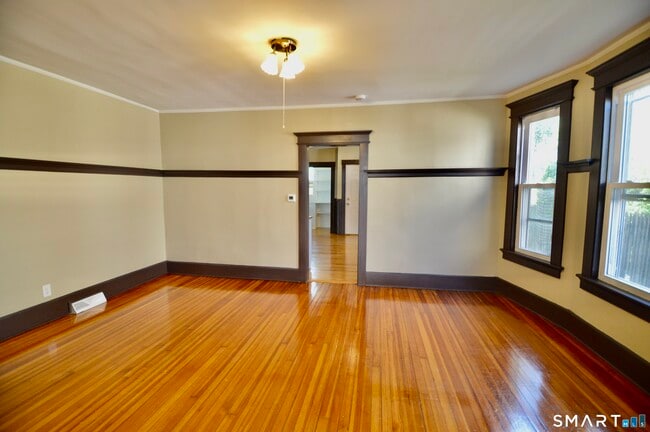 Photo - 48 Riverview Pl