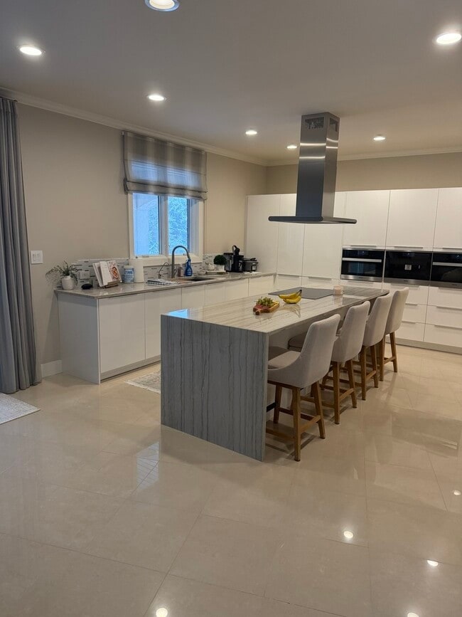 Photo - 525 Senon Dr