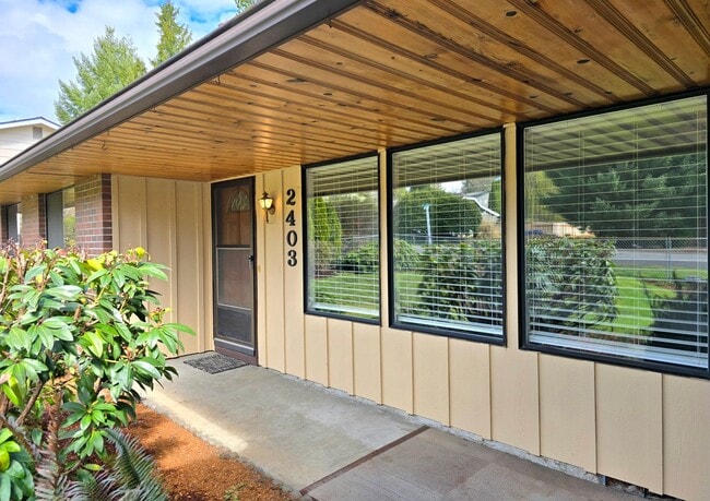 2403 117th Ave NE