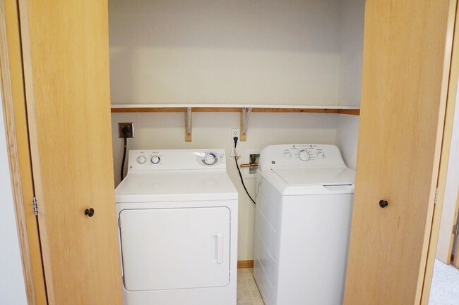 Photo - Silverstone Apartments