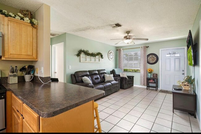 Photo - 5103 SE 42nd Trce