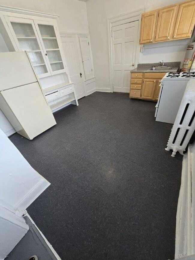 Photo - 751 8th St SE Unit 3