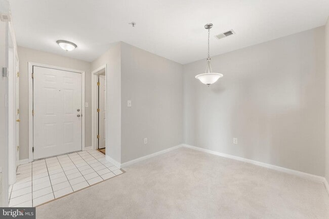 Photo - 1060 Gardenview Loop Unit 304