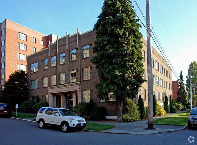 Hillcrest Apartments - HC Hillcrest Apartments