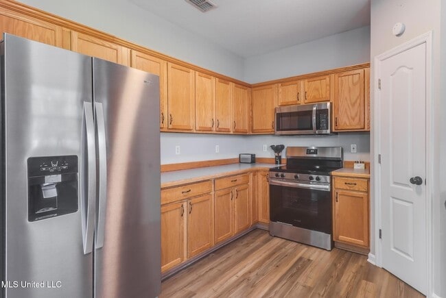 Photo - 16060 S April Dr