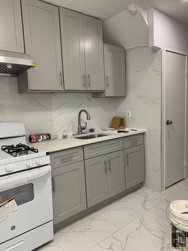 Photo - CLEVELAND STREET Unit 1