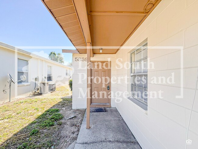 Photo - 5859 Charlton Dr