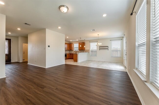 Photo - 13709 Vigilance St