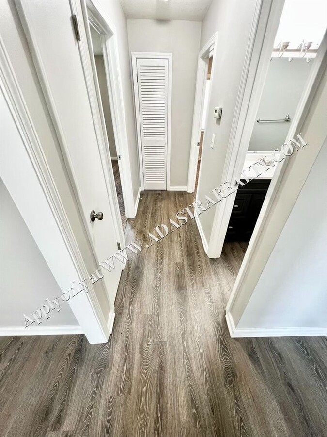 Photo - Completely Remodeled Shawnee Duplex-Availa...