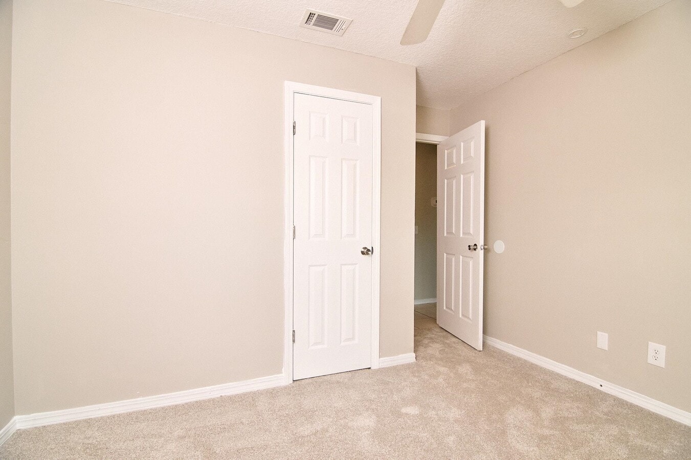 Photo - 20 Brigantine Ct