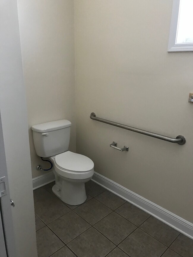 Photo - 322 St Francis St