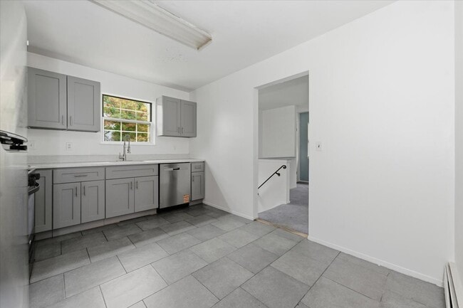 Photo - 10 Park Manor Ct Unit #10-B