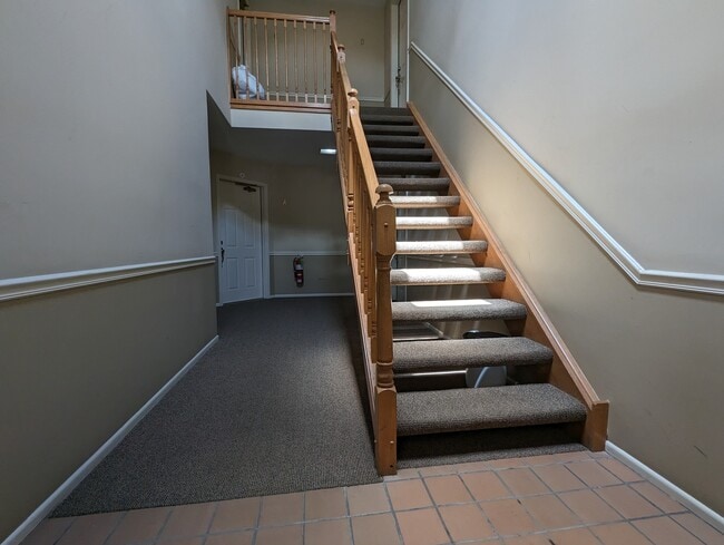 Photo - 66 Beechmont Ct