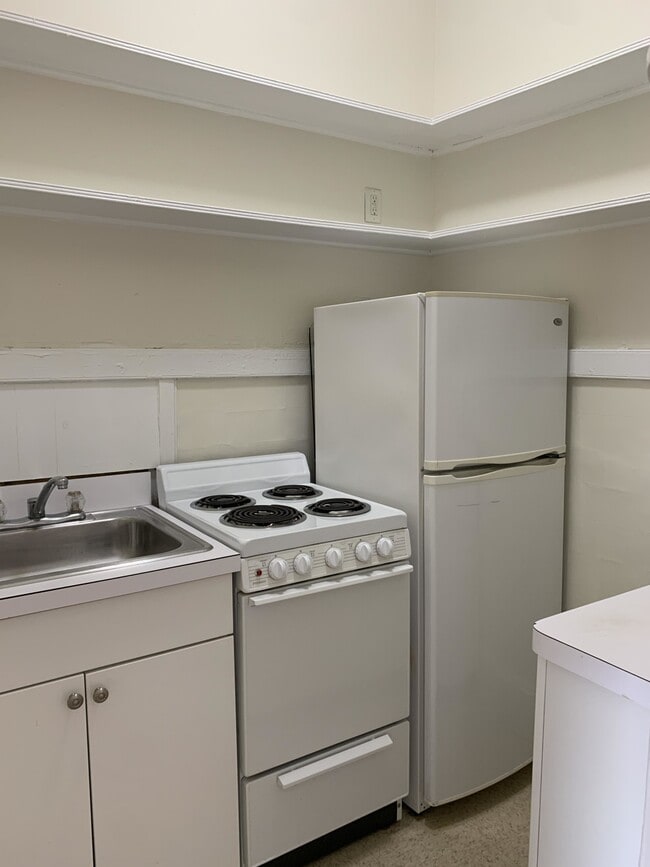 Photo - 1334 Commonwealth Ave Unidad 1