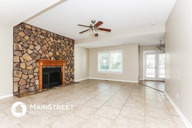 Photo - 631 Blake Moore Dr