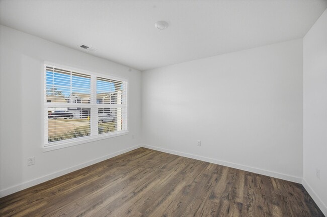 Photo - 7740 Belhaven Ln