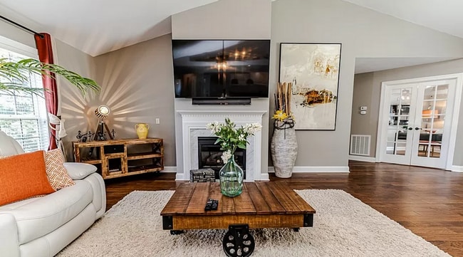 Photo - NEW LISTING!!!! Dont Miss Out