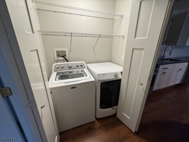 Photo - 389 South St