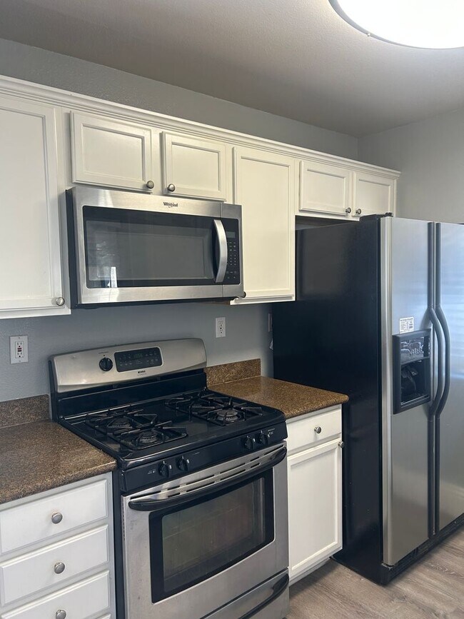 10182 Camino Ruiz Unit 62