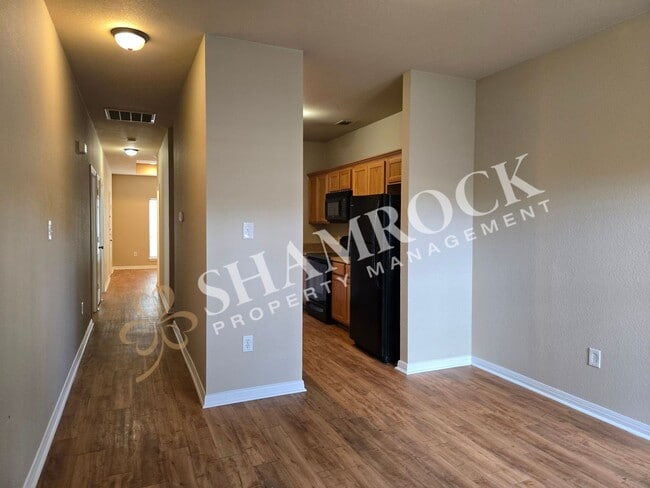 Photo - 2117 Columbus Ave