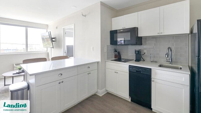 Photo - 305 Dr. M.L.K. Jr St S Unidad 739.1403522