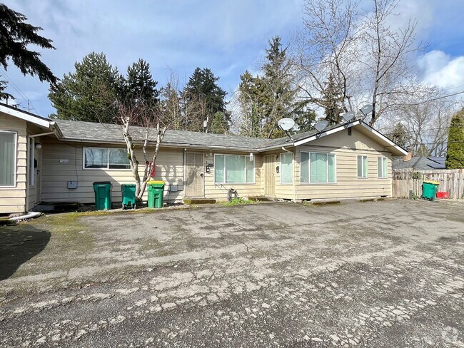 Building Photo - BREVM03 Unit 2 Rental