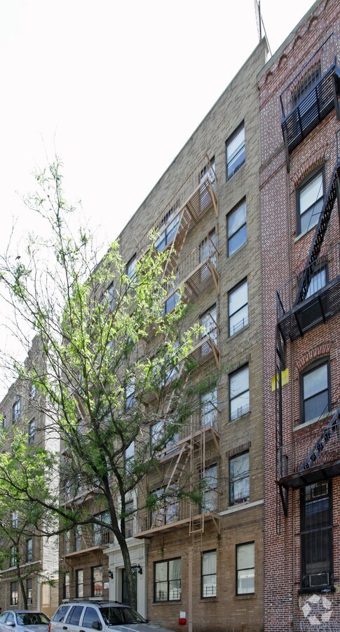 402 S 2nd St - 402 S 2nd St