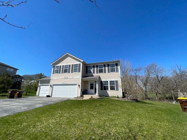 Photo - Single Family Home for Rent in Marengo! Available Mid August 2026!