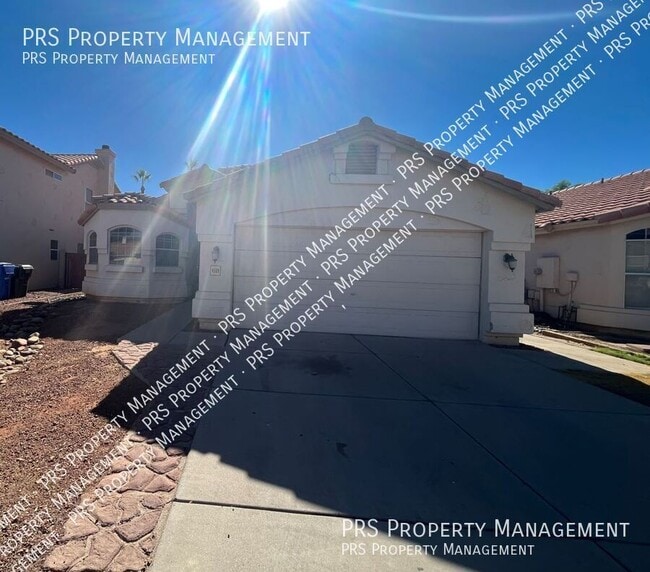 Building Photo - 4509 E South Fork Dr