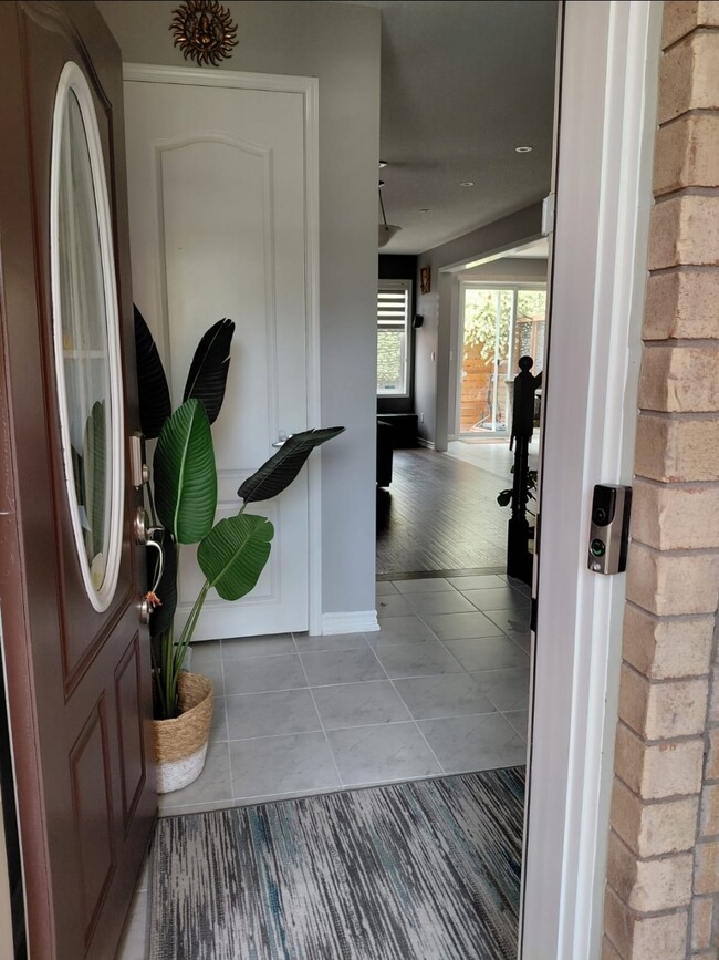 Photo - 30 Polstar Rd