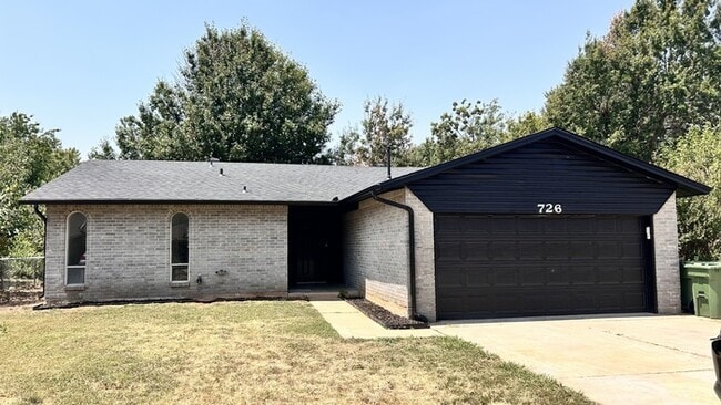 Photo - 726 Garden Grove