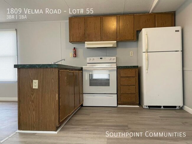 Photo - 1809 Velma Rd