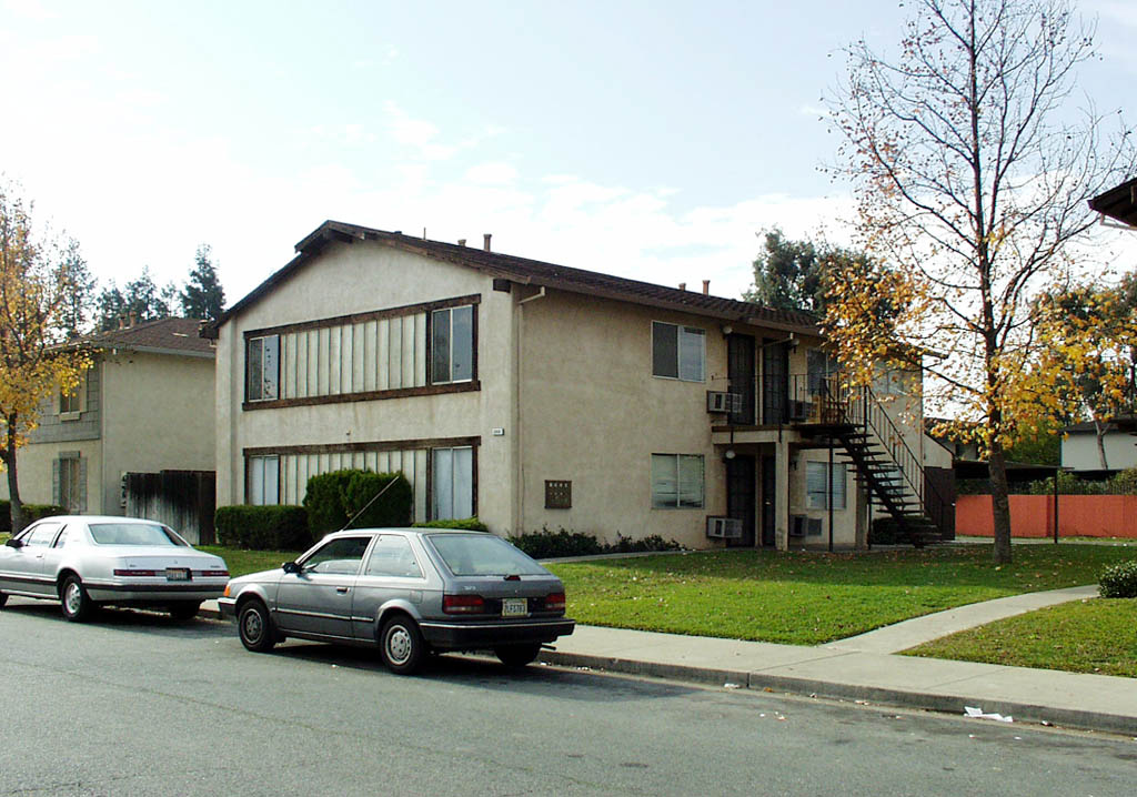 Photo - Contra Loma Apartments