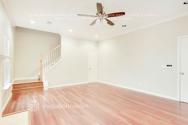 Photo - 921 Ambeau Cir