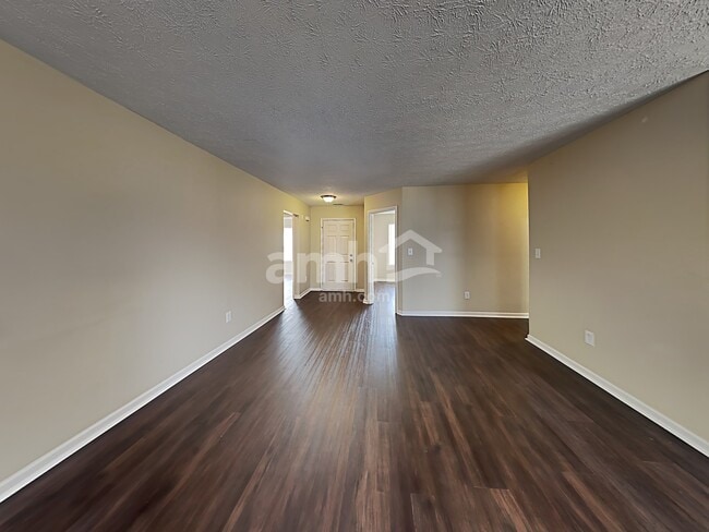 Photo - 7276 Burlat Ln