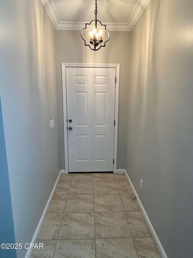 Photo - 810 E 24th St