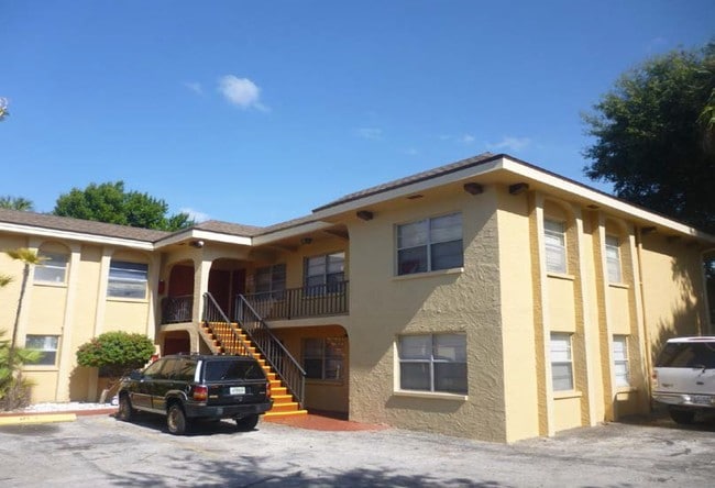 Pierce Street Apartments