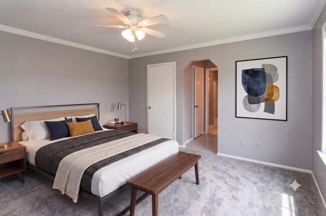 10-B SUMAC CT