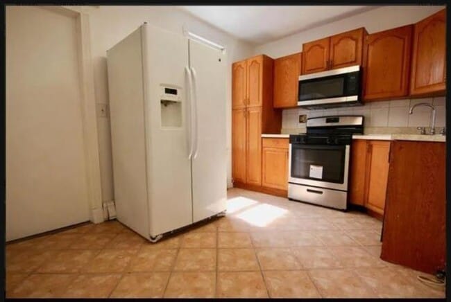 Photo - 204 Sherman Ave