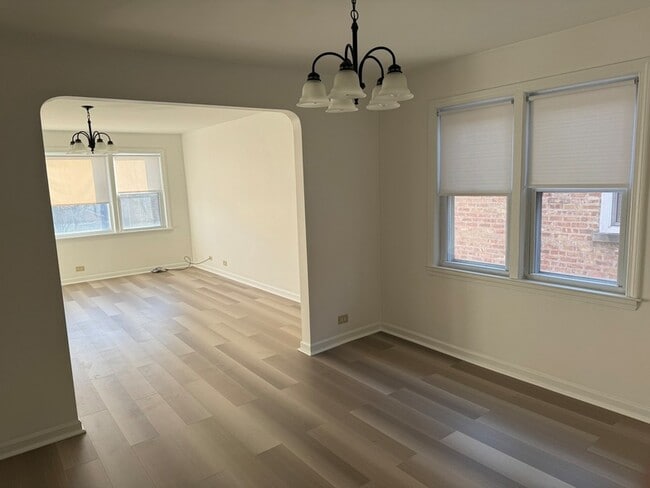 Photo - 5746 N Kimball Ave Unit 2S