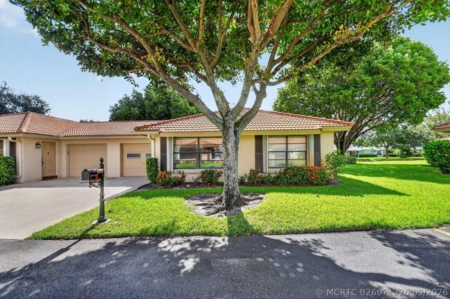 Building Photo - 9930 Frangipani Tree Way