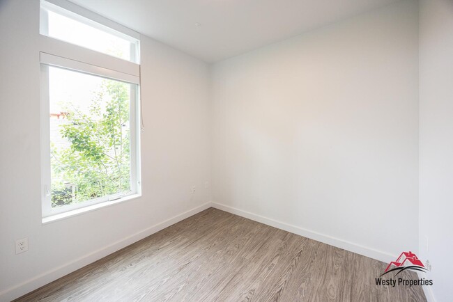 Photo - 4647 SE 40th Ave