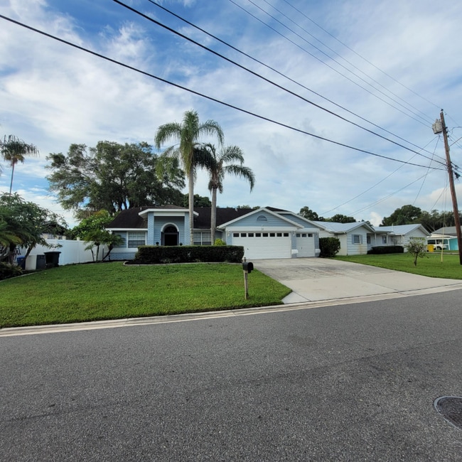 Photo - 16 Citrus Dr