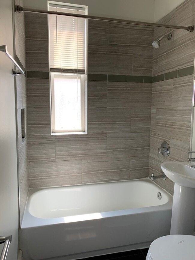 Photo - 1653 N Halsted St Unit 2F