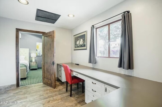 Photo - 6951 E 1st St