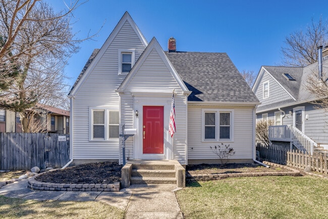 Building Photo - 626 N Hough St