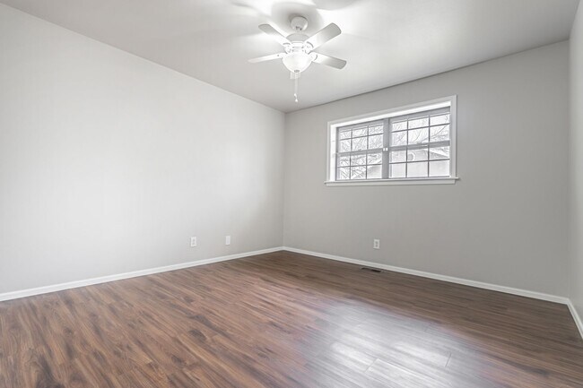 Photo - Beautiful home in an established neighborhood with a new roof is waiting for you!