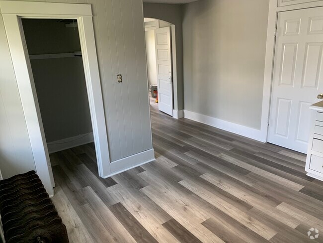 Building Photo - 609 Grant St Unit #2 Rental