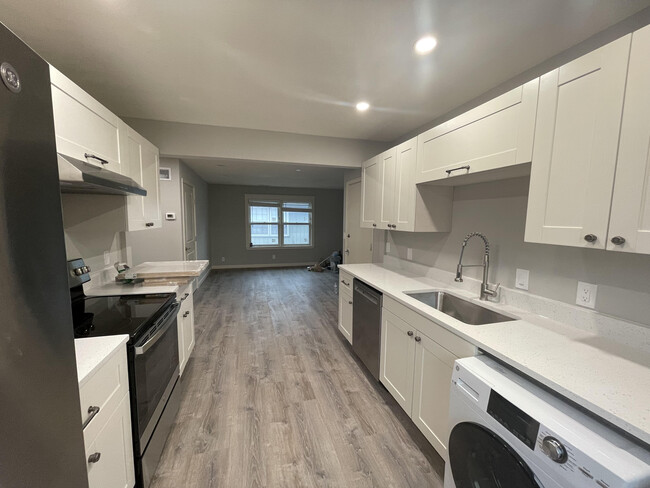 Photo - 1737 Tennessee St Unit #2